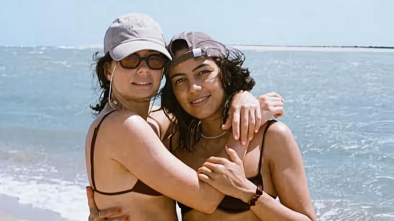 Bruna Linzmeyer revela cliques raros com a namorada no réveillon: 'Me emociono' — Foto: Reprodução/Instagram