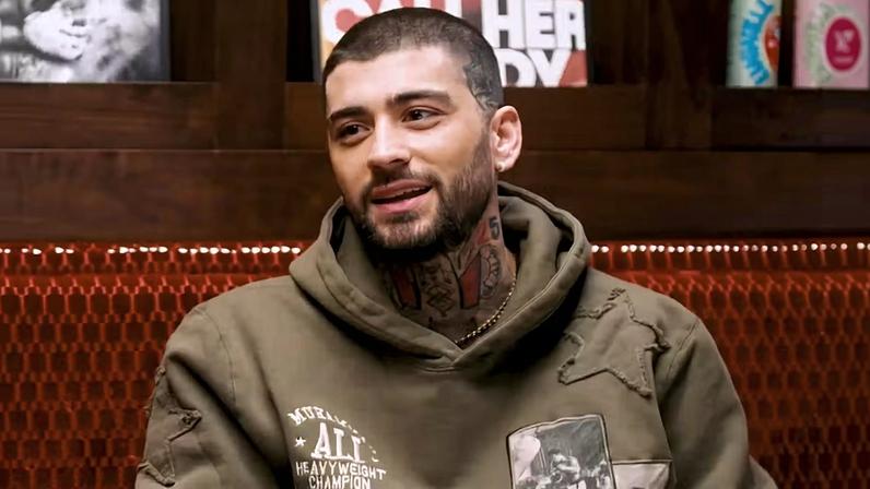 Solteiro, Zayn Malik abre o jogo sobre ter mais filhos e revela planos: 'Diria uns quatro' — Foto: Reprodução/YouTube