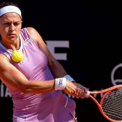 Carol Meligeni desafia cabeça 3 nos EUA; Pedretti cai no quali