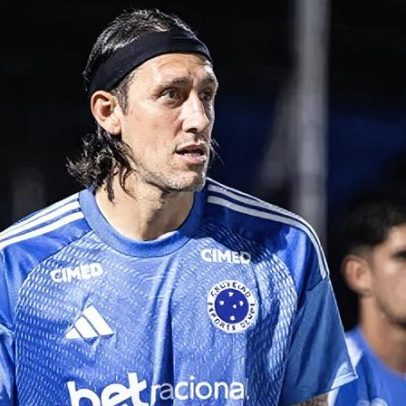 Cássio interrompe jogo entre Cruzeiro e Betim para ir ao banheiro