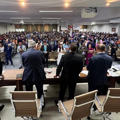 Assembleianos entram em vigília nacional de oração
