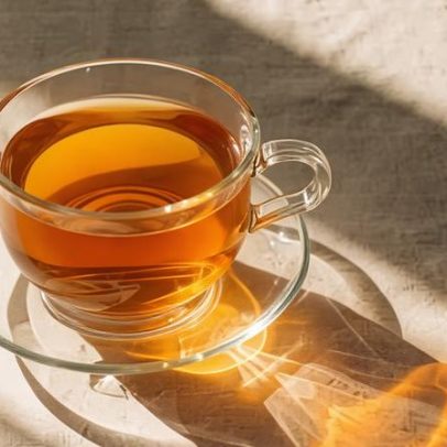 Chá de espinheira-santa: para que serve e 3 receitas simples