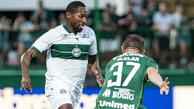Chape e Coritiba empataram no Brasileirão