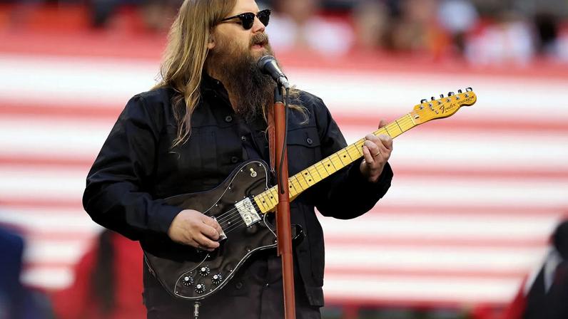 Chris Stapleton performs the national anthem before Super Bowl LVII between the Kansas City Chiefs and the Philadelphia Eagles at State Farm Stadium on February 12, 2023 in Glendale, Arizona.