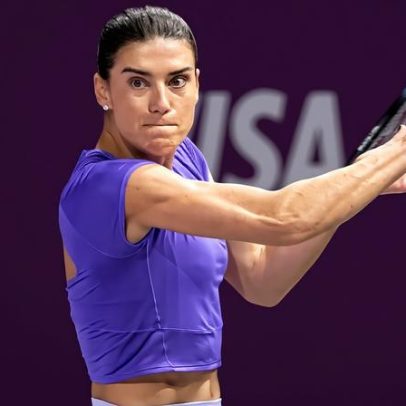 Raducanu e Cirstea vencem e lideram as semifinais na Romênia