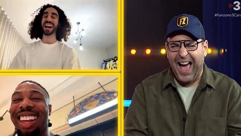 Cucurella e João Pedro, do Chelsea, se envolvem em confusão com Adama Traoré, do West Ham — Foto: Reuters