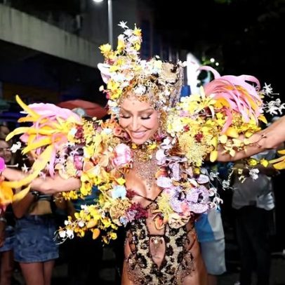 Chico Salgado ensina treino de rainhas de bateria para o Carnaval