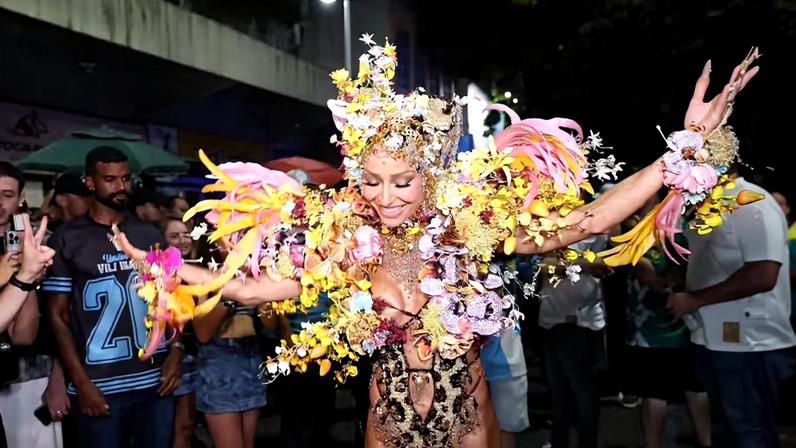Sabrina Sato — Foto: Daniel Pinheiro/BrazilNews