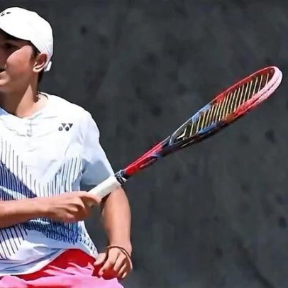 Juvenil vence Sell nas oitavas da Flórida com dois forehands