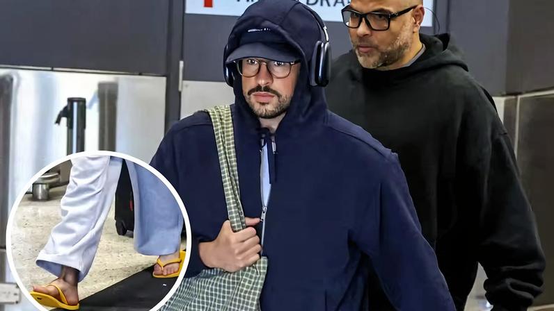 Bad Bunny chega na Austrália com chinelo do Brasil — Foto: The Grosby Group