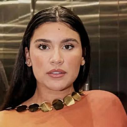 Giulia Costa nega desfilar como musa do Carnaval e critica exploração do corpo