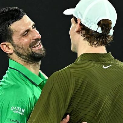 Sinner admite lições após derrota para Djokovic e faz ajustes