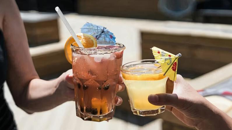 6 receitas de drinks refrescantes para fazer na temporada de verão — Foto: Pexels
