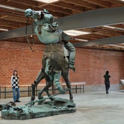 MCA Los Angeles adquire escultura Kara Walker de monumento confederado dissecado