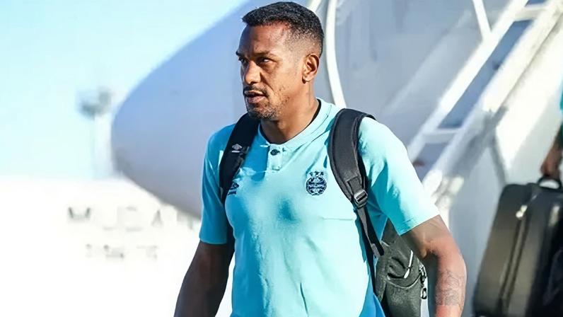 Edenilson, meia do Grêmio