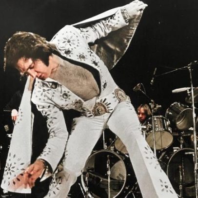 A obsessão dos EUA por Elvis aumenta com o filme-concerto EPiC