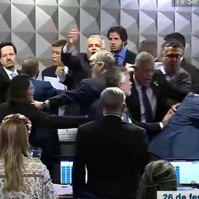 Votação simbólica gerou confusão na CPI do INSS