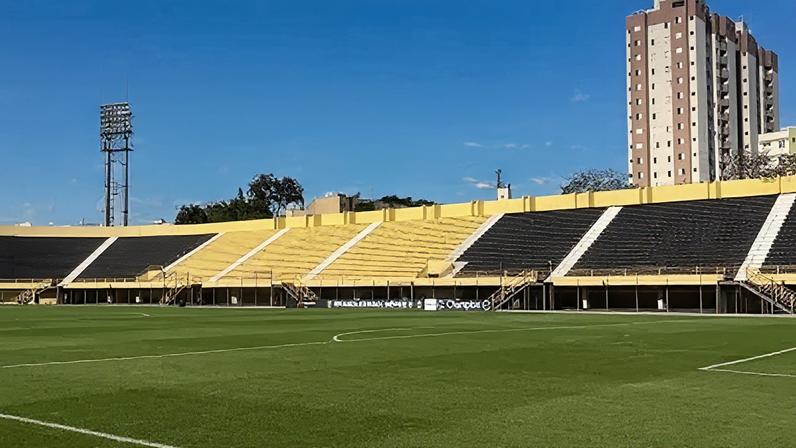 Estádio 1º de Maio, casa do São Bernardo