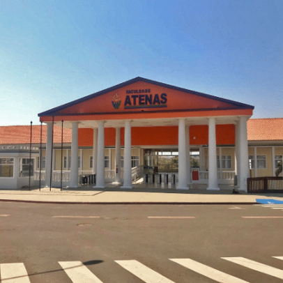 Quase metade do Fies na Medicina foi para cursos mal avaliados
