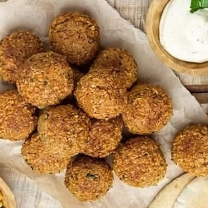 Grão-de-bico: 8 receitas vegetarianas práticas e saudáveis para o cardápio