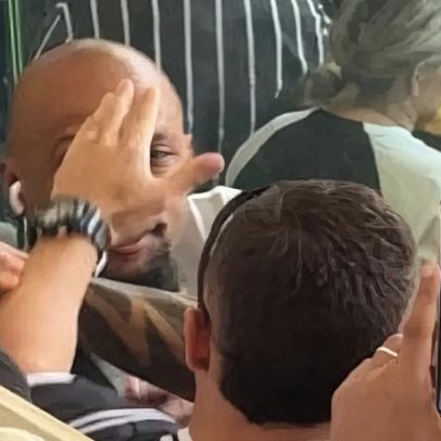 Leitura labial revela motivo de atrito entre Felipe Melo e torcedor do Timão