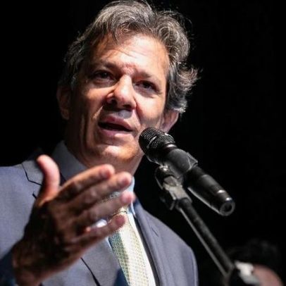Haddad diz que houve duas conversas anteriores à viagem, sem conclusão