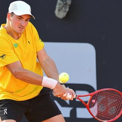 Fonseca inicia treinamentos nas quadras do Rio Open