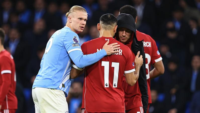 Mohamed Salah e Erling Haaland são os artilheiros recentes de Liverpool e Manchester City — Foto: Getty Images