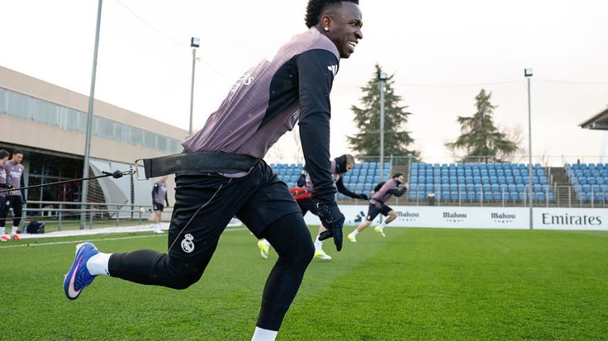 Vinicius Junior não jogará pelo Real Madrid contra o Valencia neste fim de semana — Foto: Getty Images