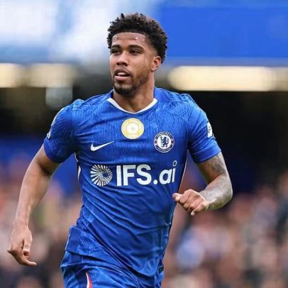 Andrey Santos assume vaga de titular no Chelsea e vê Arsenal como inspiração