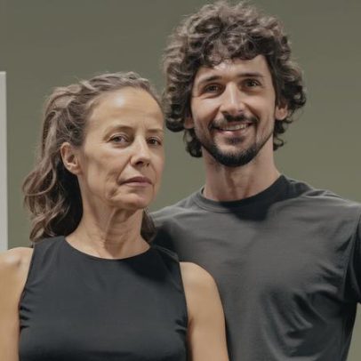 Andréia Horta treina com o marido e exibe barriga