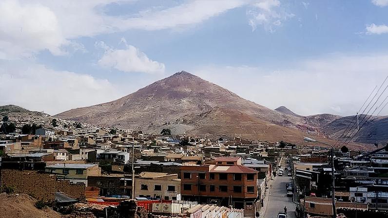 Altitude de Potosí pode atrapalhar o desempenho do Botafogo (Foto: Gerd Breitenbach)
