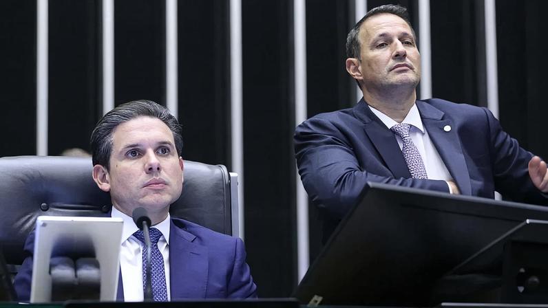 O presidente da Câmara dos Deputados, Hugo Motta (Republicanos-PB), e o deputado Guilherme Derrite (PP-SP). Foto: Kayo Magalhães/Câmara dos Deputados