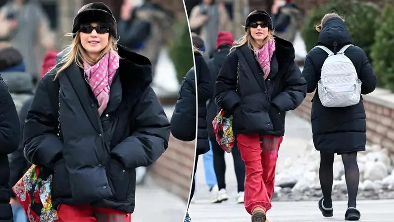 Lawrence wore the trendy, casual pants in New York City yesterday.