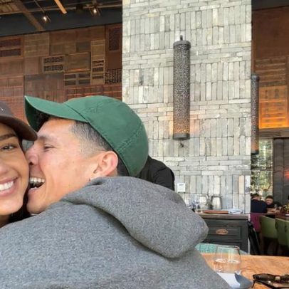 Jessica Alba curte passeio romântico com Danny Ramirez em Miami