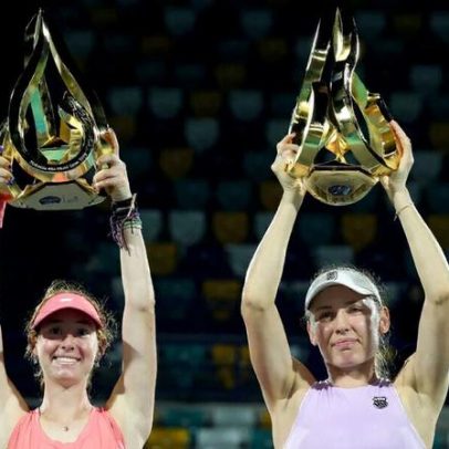 Alexandrova vence duplas em Abu Dhabi após vice no simples