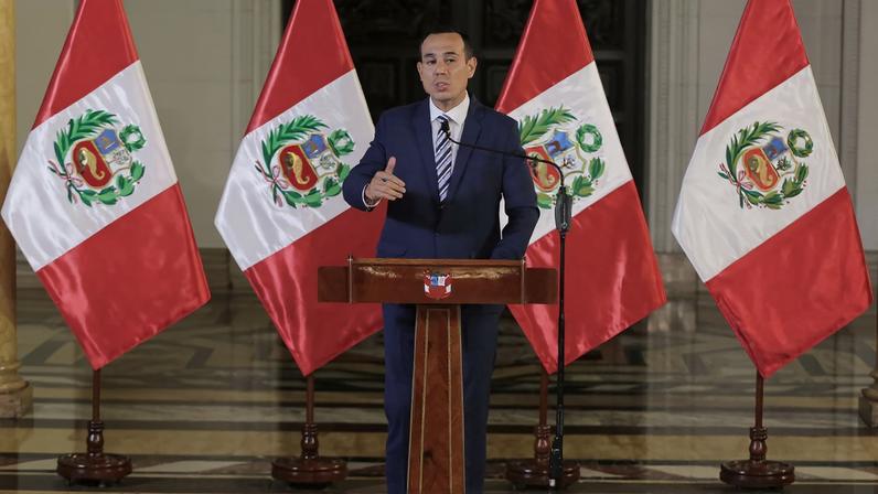O então presidente do Peru, José Jerí, fala à imprensa em Lima, Peru 21/01/2026 REUTERS/Gerardo Marin
