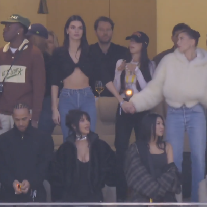 Kendall Jenner dança de forma estranha no intervalo do show de Bad Bunny