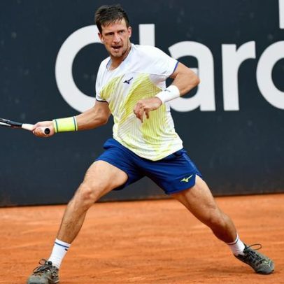 Kopriva enfrenta Juan Cerúndolo por vaga na semi do Rio