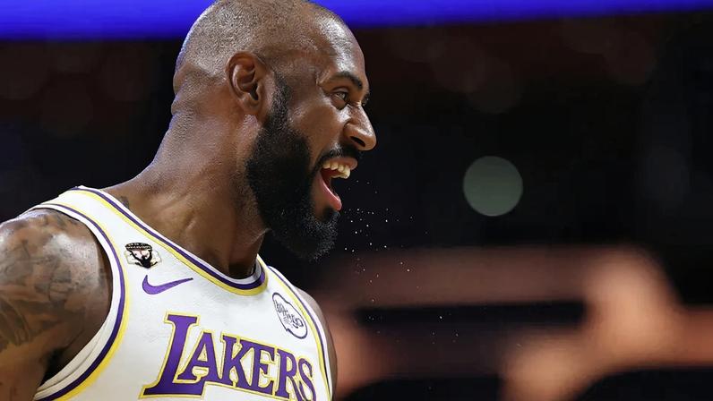 Lebron James pelo Los Angeles Lakers na NBA (Foto: Nick Tomoyasu / NBAE / Getty Images / Getty Images via AFP)