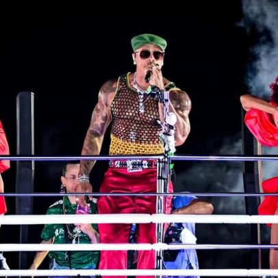 Léo Santana abre Carnaval de Salvador na Barra-Ondina