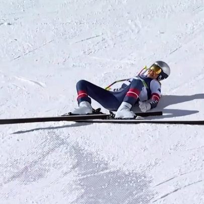 Esquiadora passa por cirurgia após acidente nas Olimpíadas de Inverno