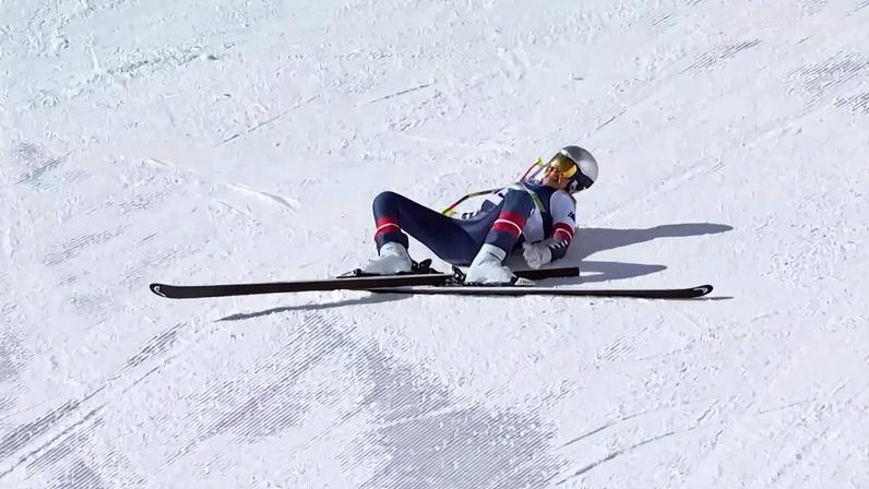 Lindsey Vonn sofreu grave acidente durante disputa do esqui downhill