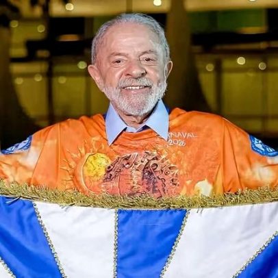 Aliados dizem que Lula deveria ter indicado escola de samba para homenagem