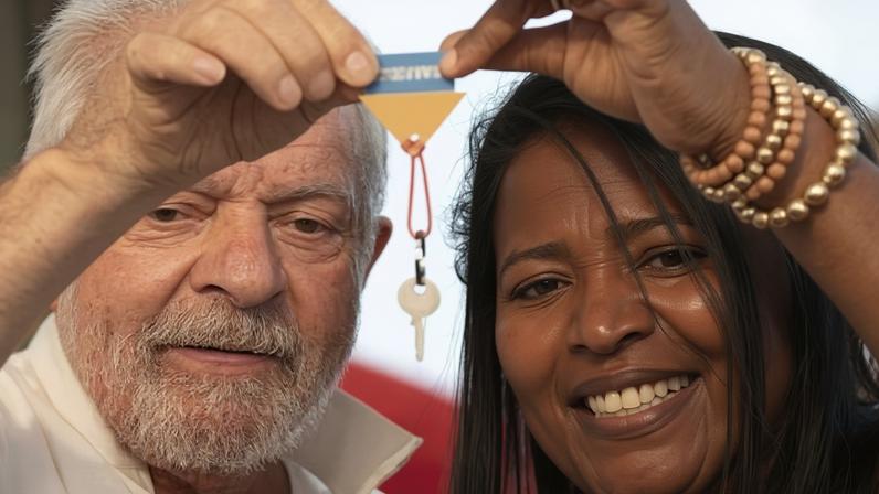 Lula assina medida provisória que retoma o Minha Casa, Minha Vida