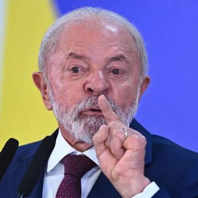 Lula afirma não pensar nas críticas evangélicas e não é carnavalesco