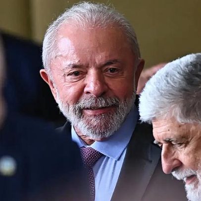 Comitiva de Lula à Índia reúne 10 ministros e mais de 300 empresários
