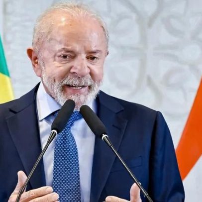 Lula afirma não ser carnavalesco ao comentar críticas ao desfile de Niterói