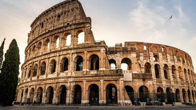 Coliseu em Roma na Itália. Foto: MARTINOPHUC/ Pixabay