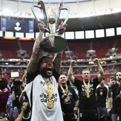 Diretor do Corinthians indica acordo com Memphis deve fechar antes da Copa